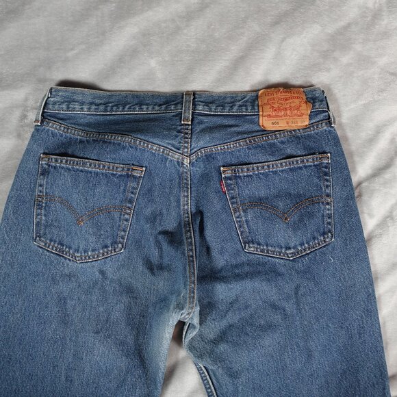 Vintage Levis 501 Straight Fit Jeans Mens 36x30 (Fits 34x30) Faded Made In USA - Picture 1 of 16
